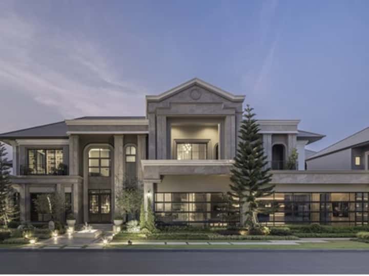 Grand Bangkok Boulevard Chaengwatthana-Ratchaphruek